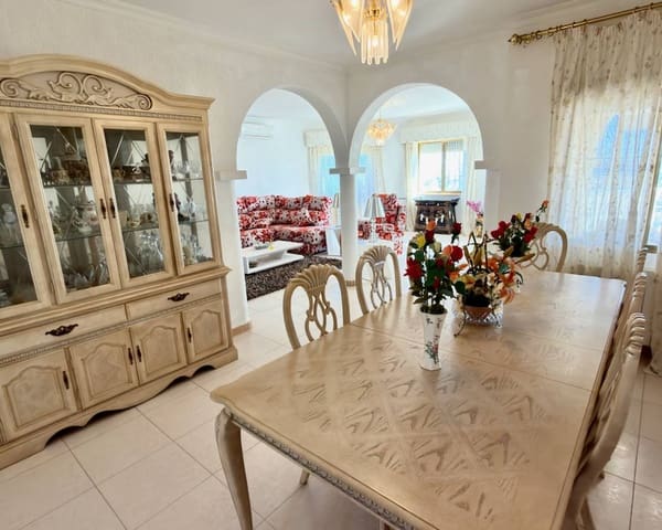 3 Zimmer Villa zu verkaufen in Ciudad Quesada, Rojales mit Pool - 600.000 € (Ref: 10161786)