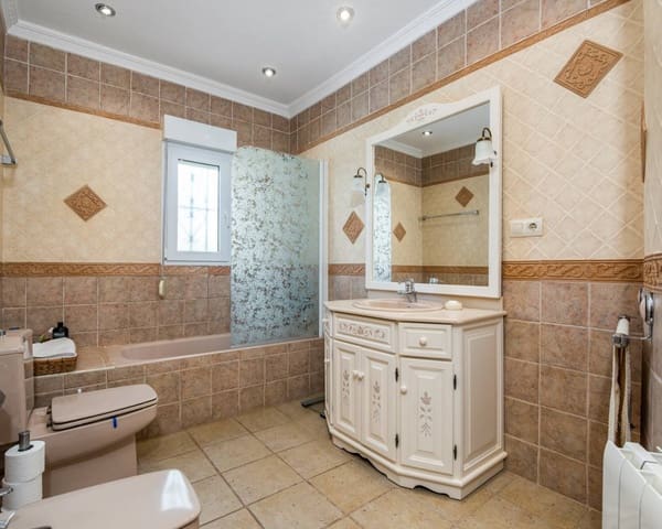 4 camera da letto Villa in vendita in Ciudad Quesada, Rojales con piscina garage - 580.000 € (Rif: 10161799)