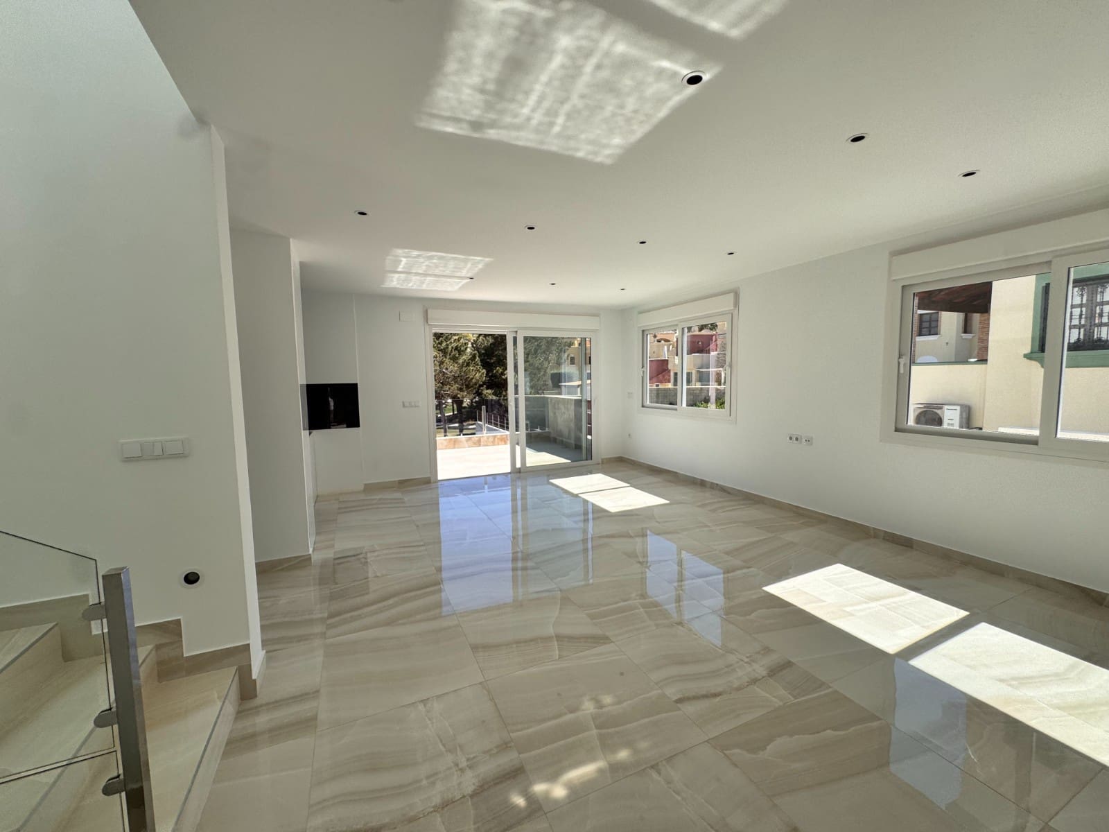 3 soveværelse Villa til salg i Rojales med swimmingpool - € 852.000 (Ref: 8426977)