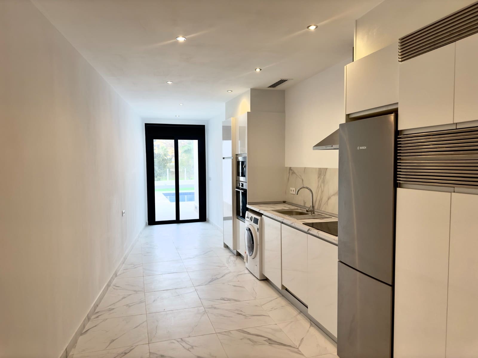 3 soveværelse Villa til salg i Rojales med swimmingpool - € 852.000 (Ref: 8426977)