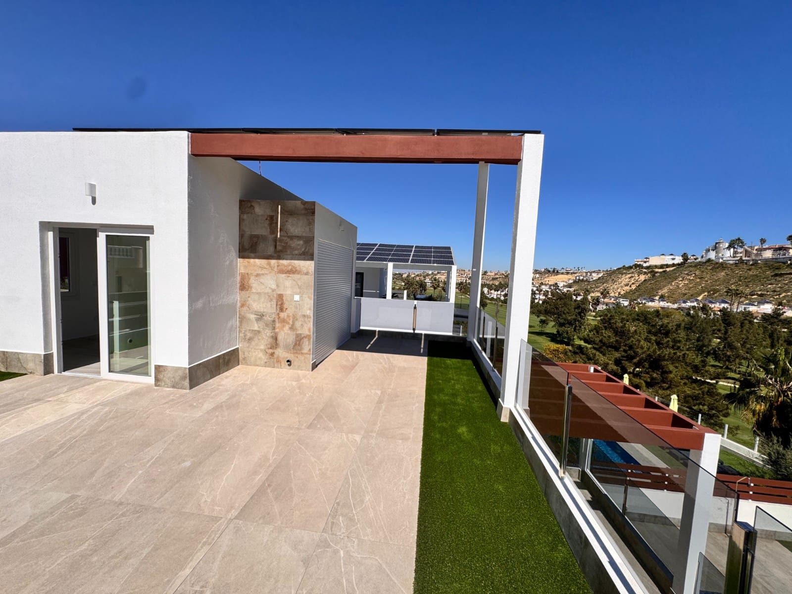 3 soveværelse Villa til salg i Rojales med swimmingpool - € 852.000 (Ref: 8426977)