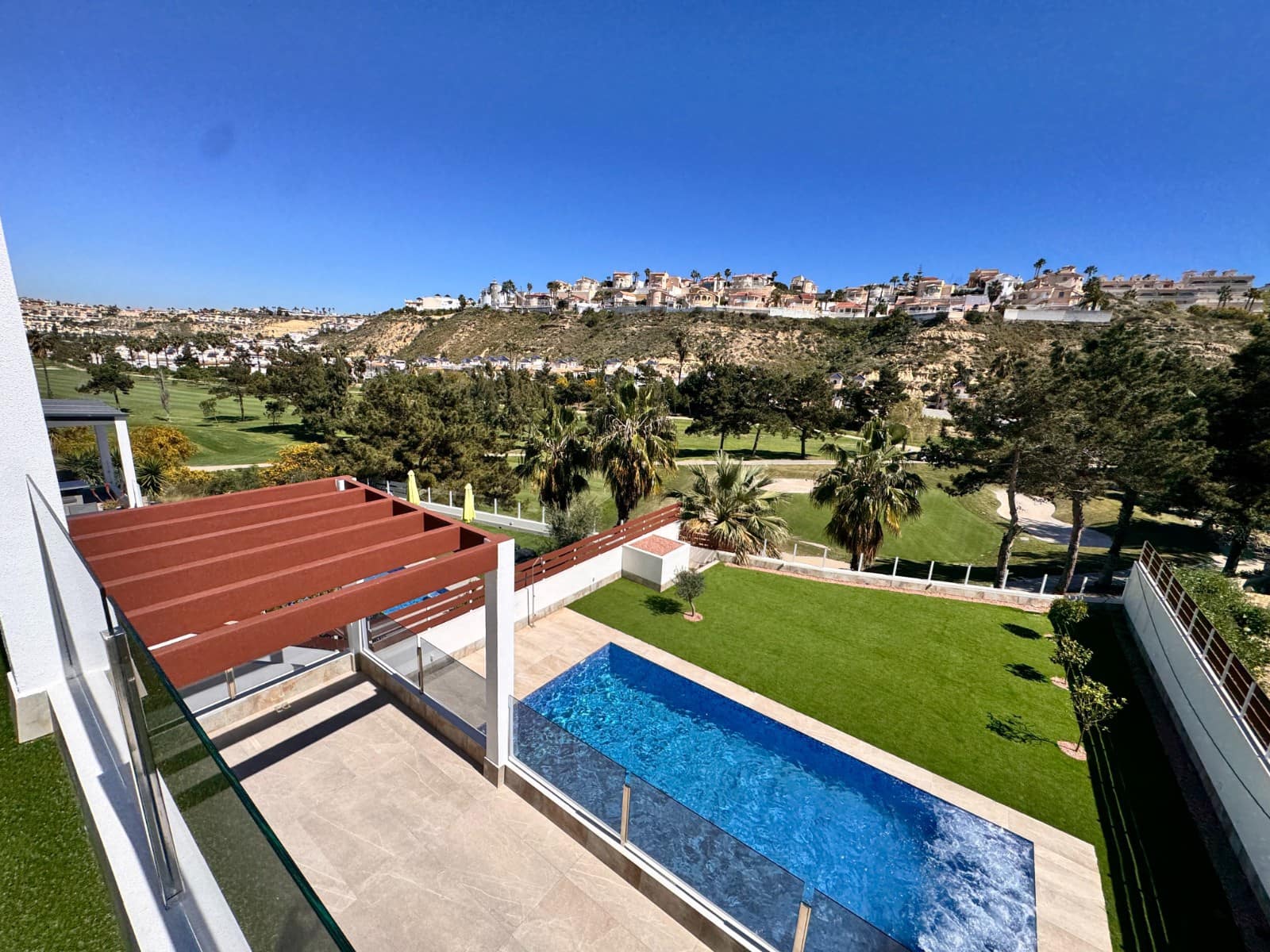 3 soveværelse Villa til salg i Rojales med swimmingpool - € 852.000 (Ref: 8426977)