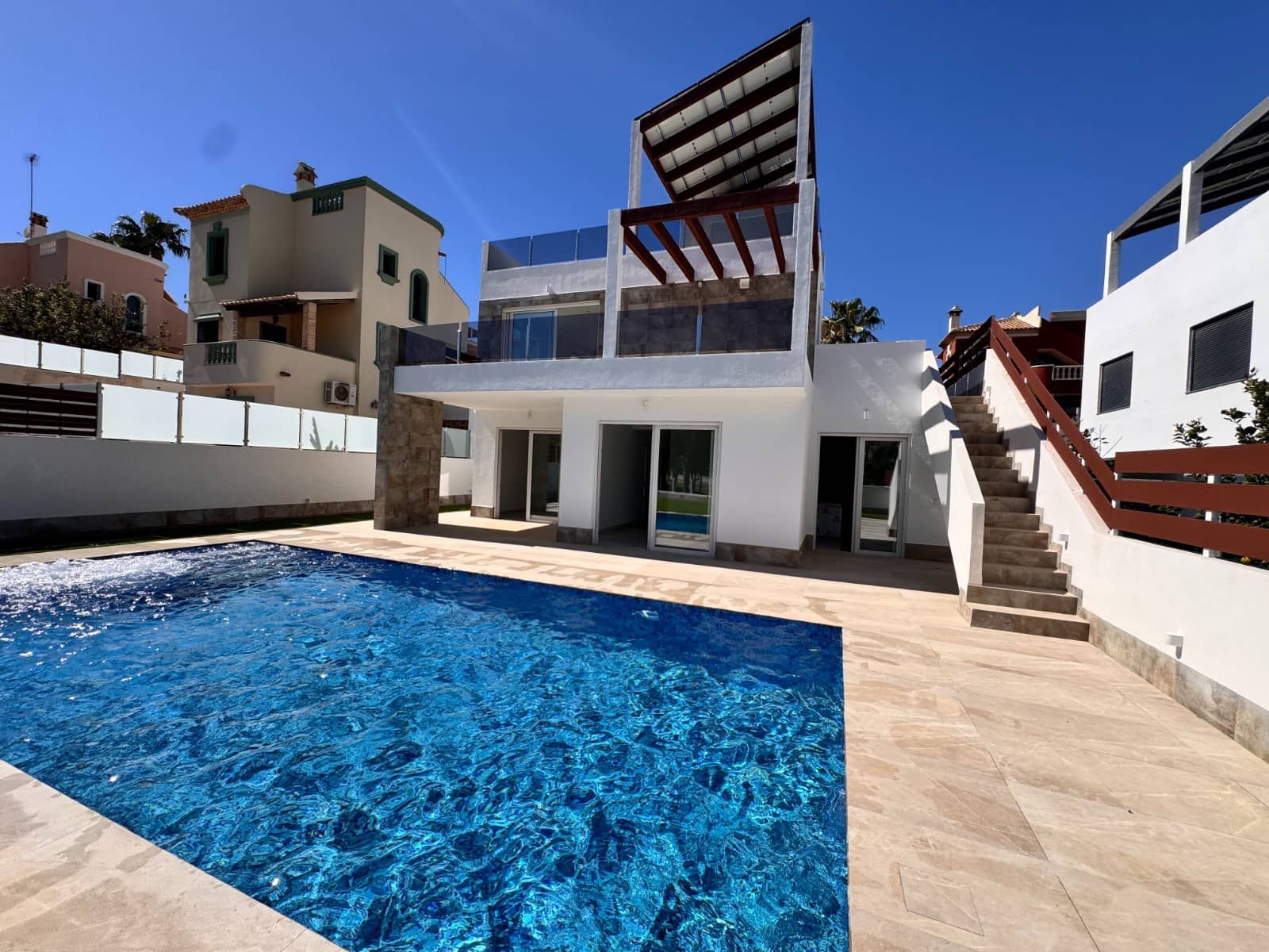 3 soveværelse Villa til salg i Rojales med swimmingpool - € 852.000 (Ref: 8426977)