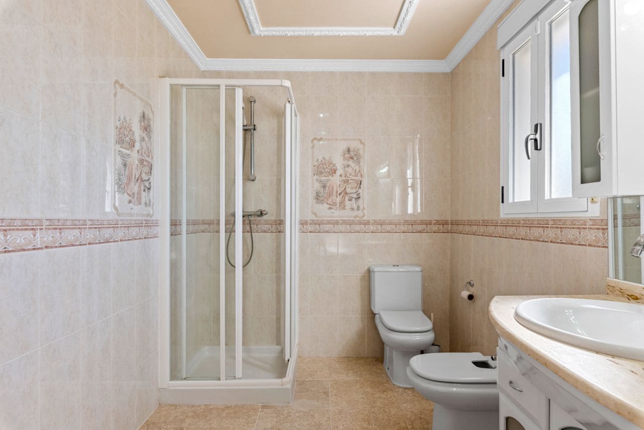 4 chambre Villa/Maison à vendre à Lomas de la Juliana avec piscine - 529 000 € (Ref: 8427151)