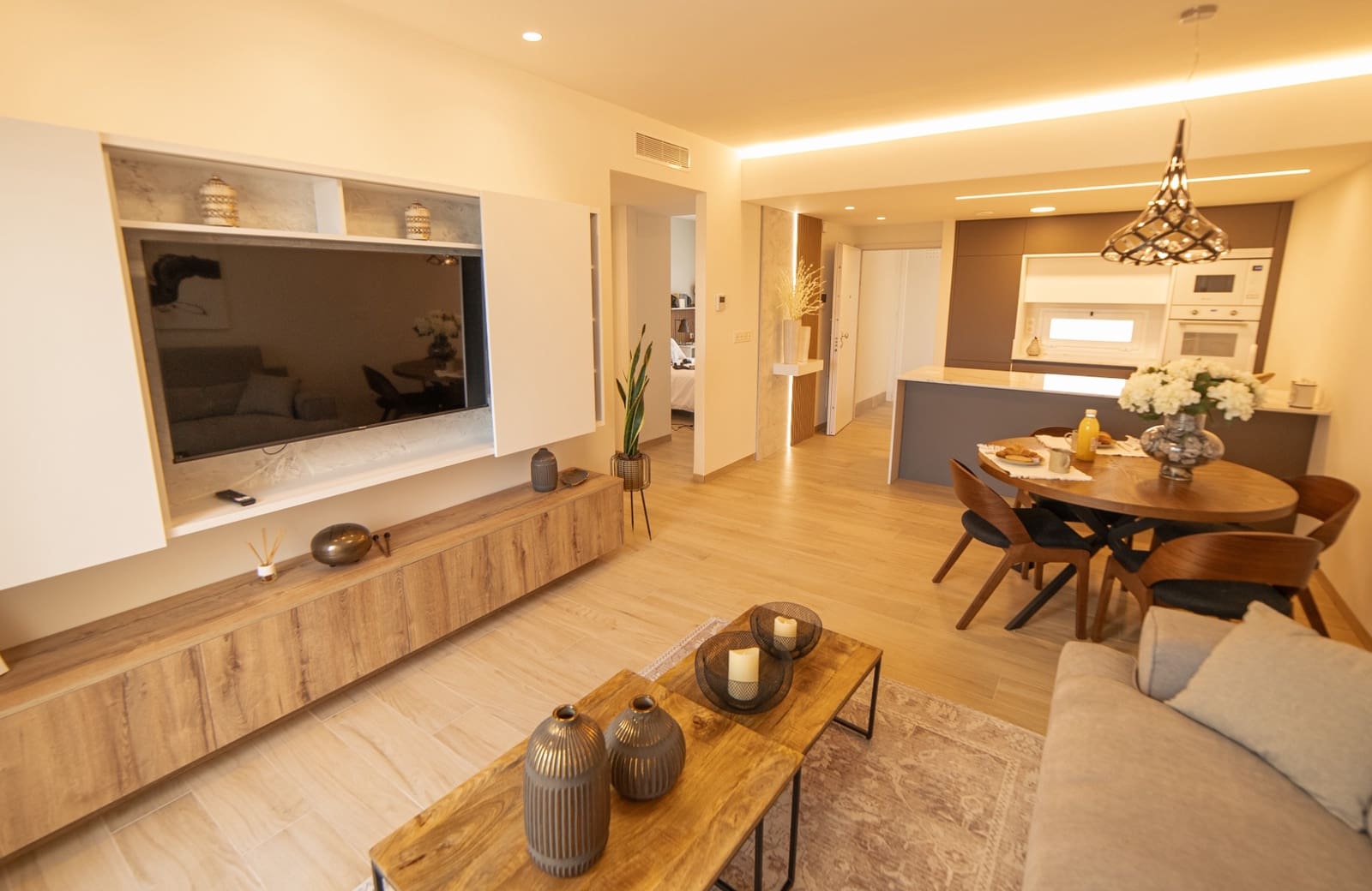 2 chambre Appartement à vendre à El Raso avec piscine - 294 000 € (Ref: 8427161)