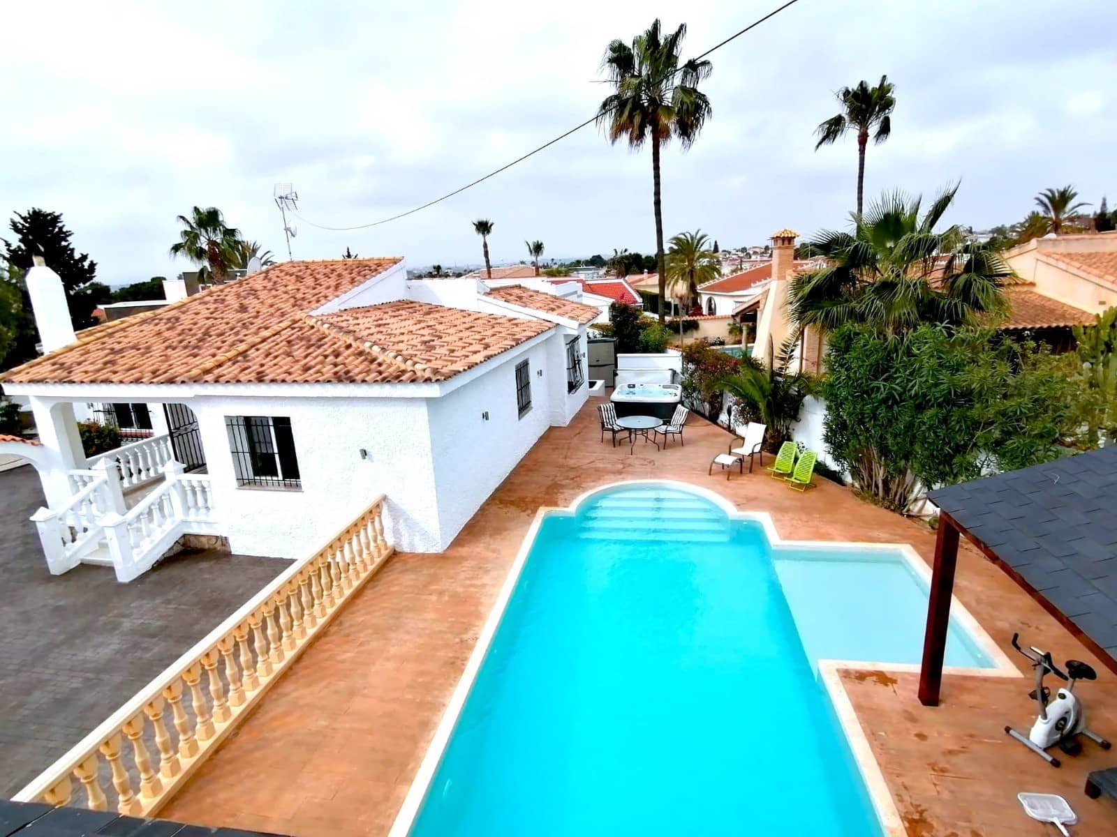 3 Zimmer Villa zu verkaufen in Ciudad Quesada mit Pool - 530.000 € (Ref: 8427222)