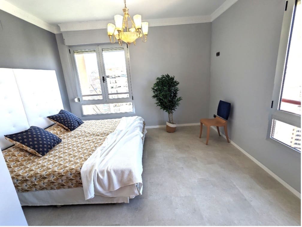 5 soveværelse Lejlighed til salg i Benidorm med swimmingpool - € 1.700.000 (Ref: 8427417)