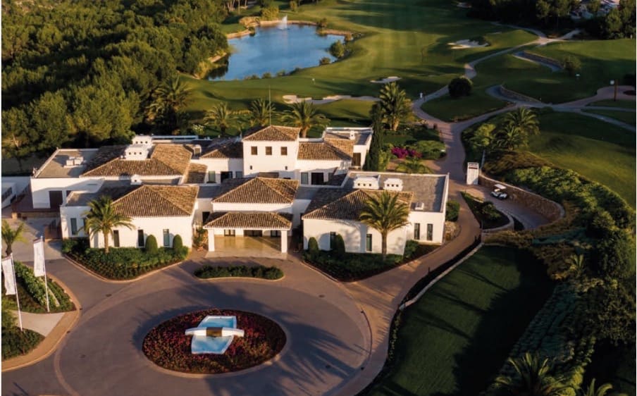 3 slaapkamer Appartement te koop in Las Colinas Golf met zwembad - € 625.000 (Ref: 8460611)