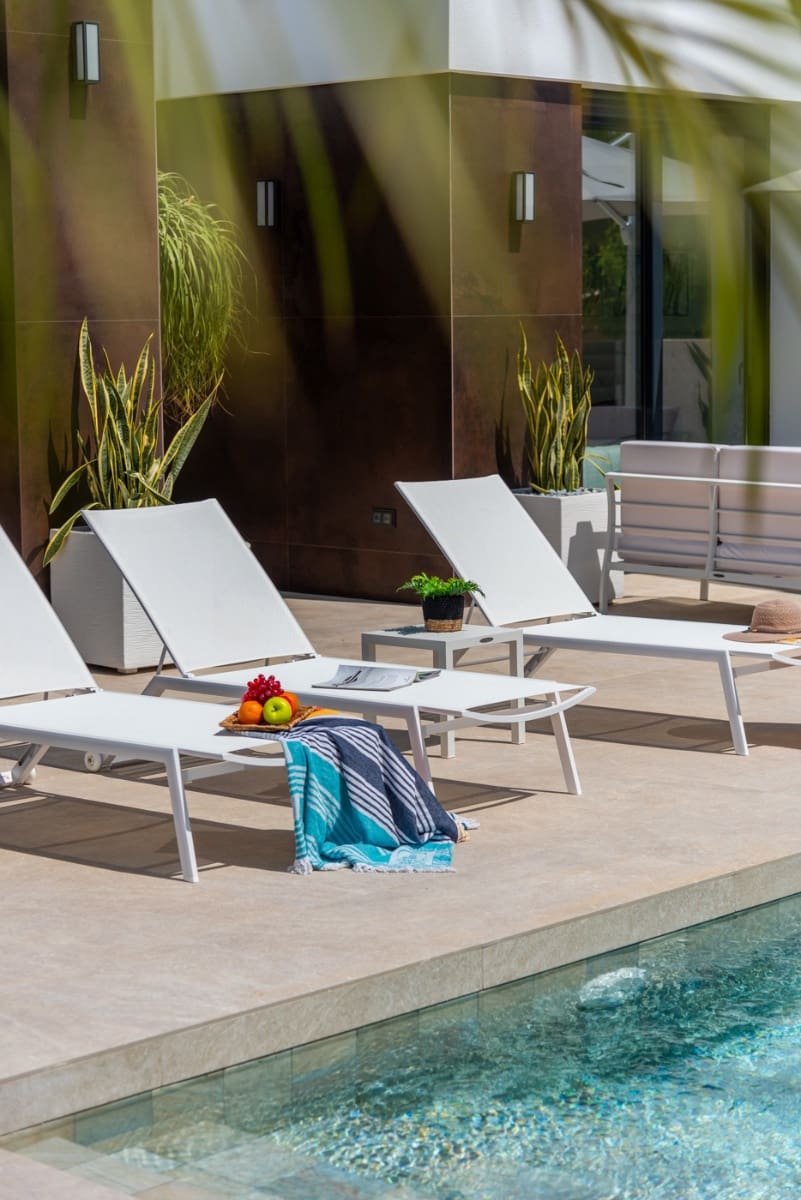 3 soveværelse Villa til salg i El Campello med swimmingpool - € 1.390.000 (Ref: 8473791)