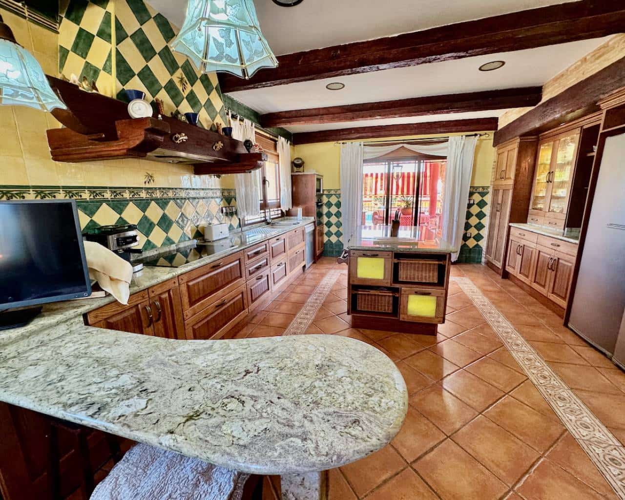 4 quarto Quinta/Casa Rural para venda em Los Montesinos com piscina - 780 000 € (Ref: 8549420)