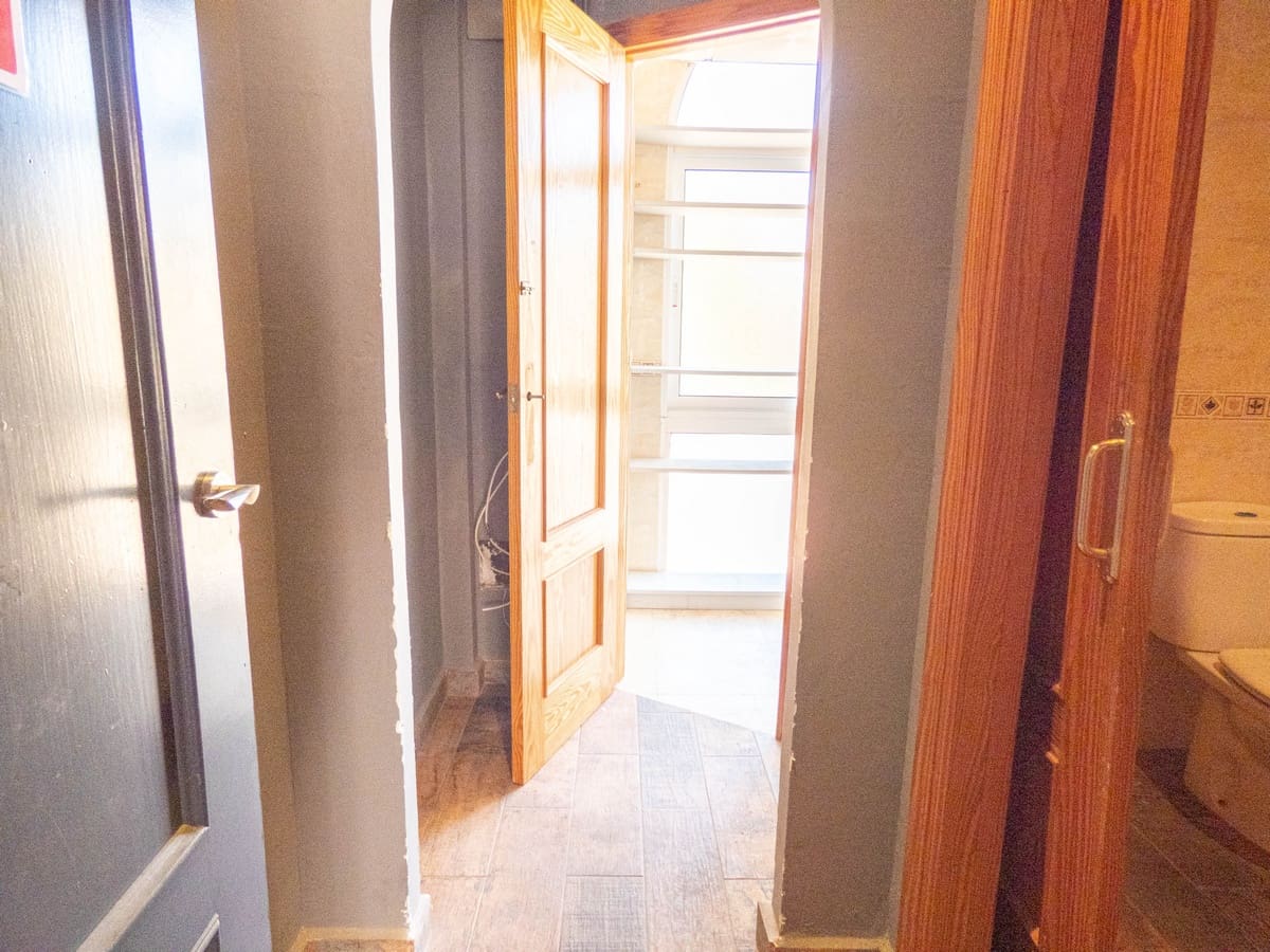 Commercial for sale in Algorfa - € 100,000 (Ref: 8677027)