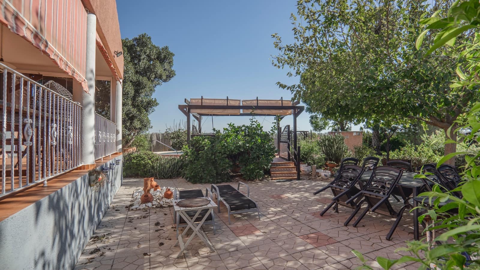 3 slaapkamer Finca/Landhuis te koop in San Bartolome met zwembad - € 379.950 (Ref: 8777378)