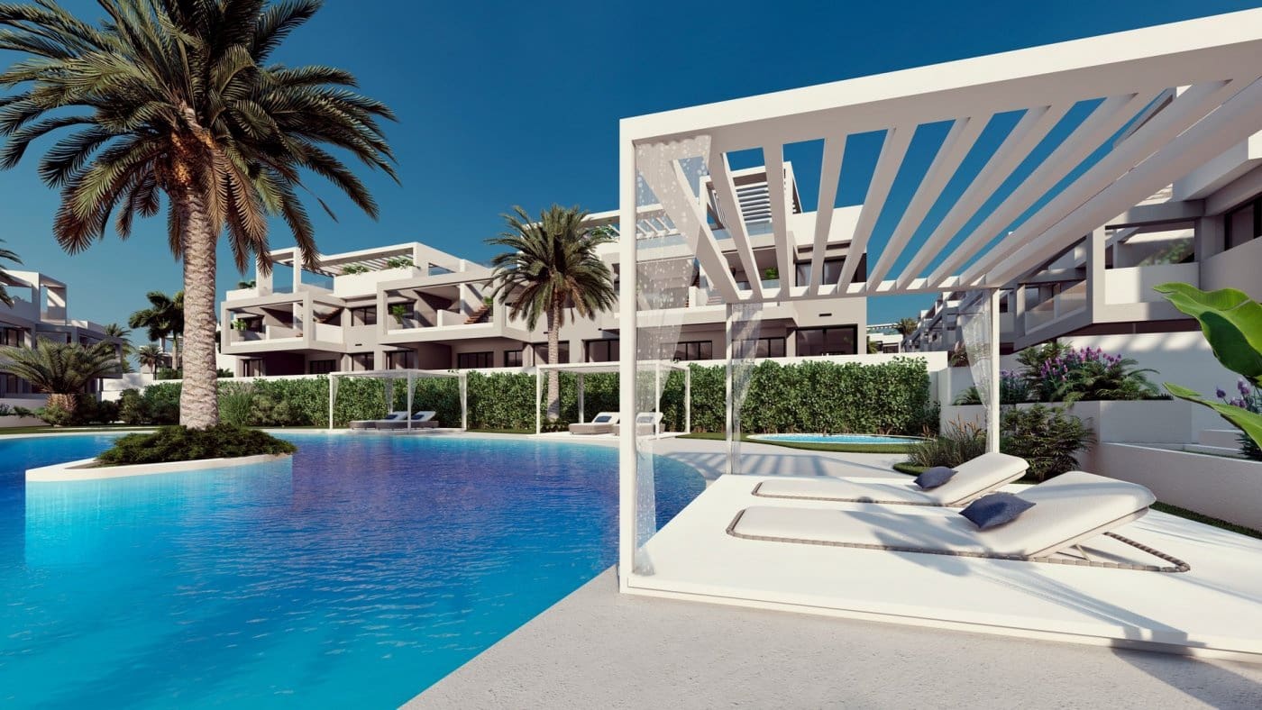 2 soveværelse Bungalow til salg i Los Balcones med swimmingpool - € 309.900 (Ref: 8801354)