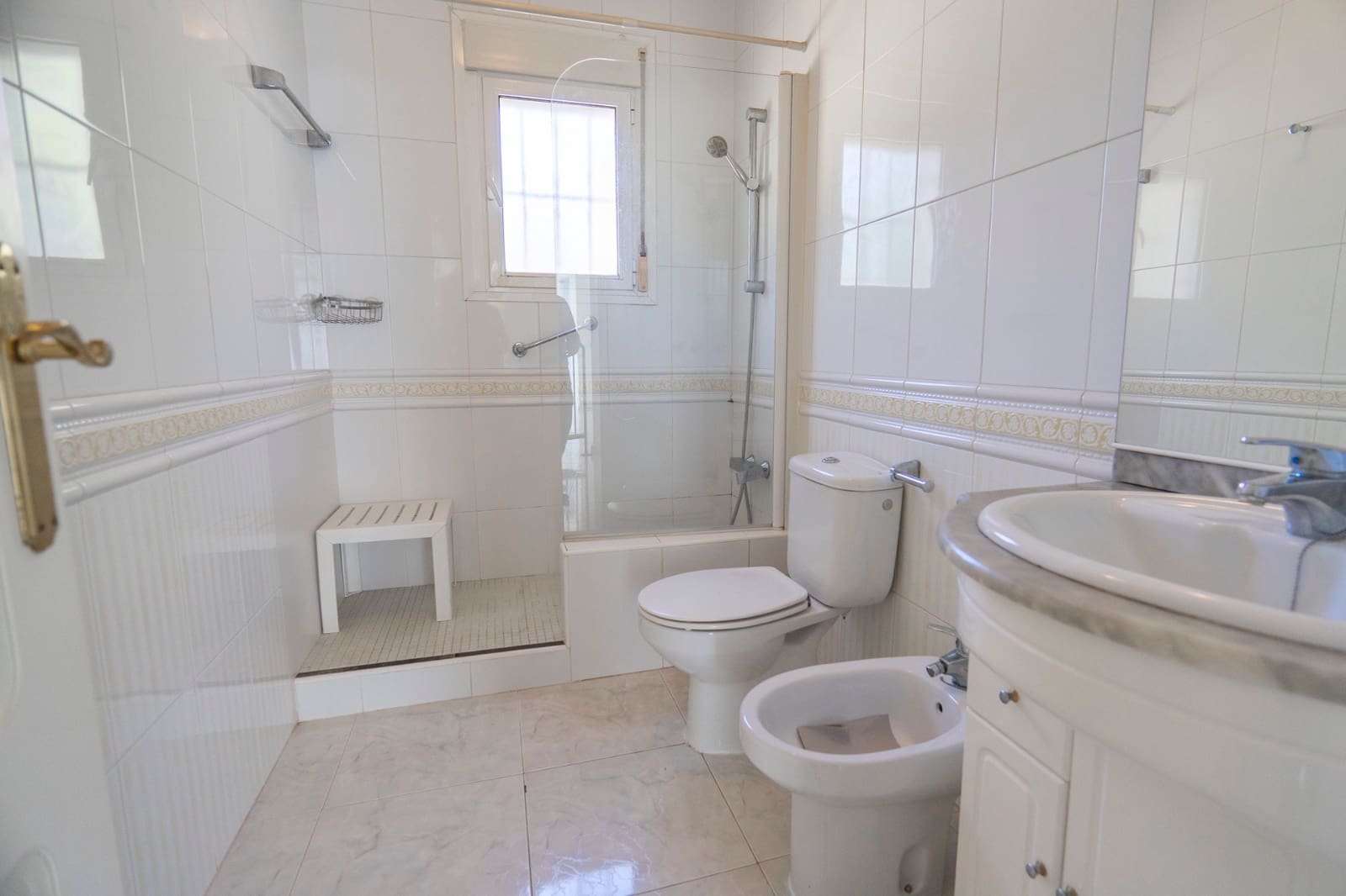 4 bedroom Villa for sale in Ciudad Quesada with pool - € 375,000 (Ref: 8842448)