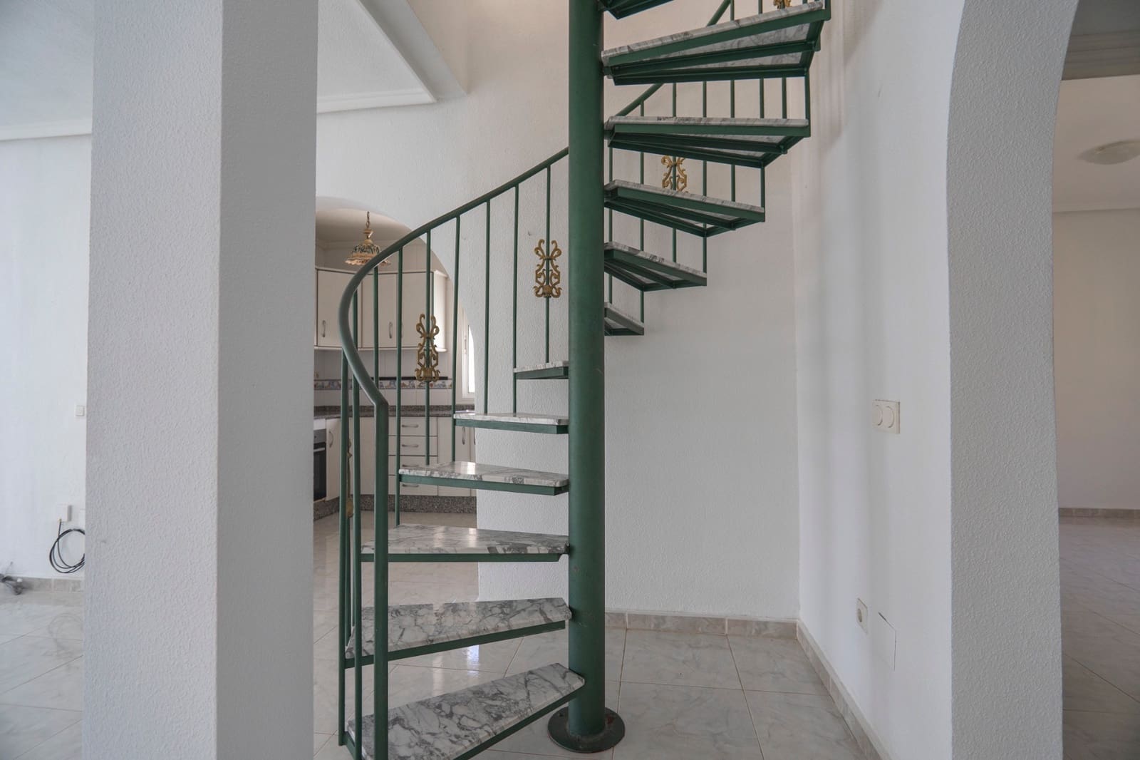 4 bedroom Villa for sale in Ciudad Quesada with pool - € 375,000 (Ref: 8842448)