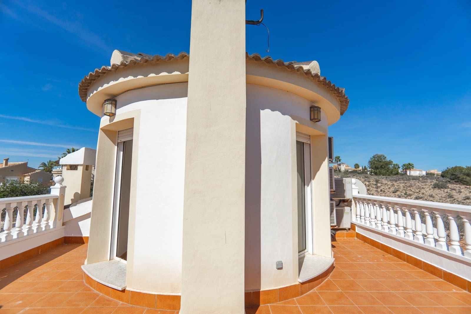 4 bedroom Villa for sale in Ciudad Quesada with pool - € 375,000 (Ref: 8842448)