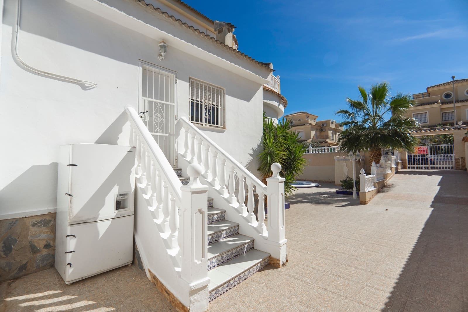 4 bedroom Villa for sale in Ciudad Quesada with pool - € 375,000 (Ref: 8842448)