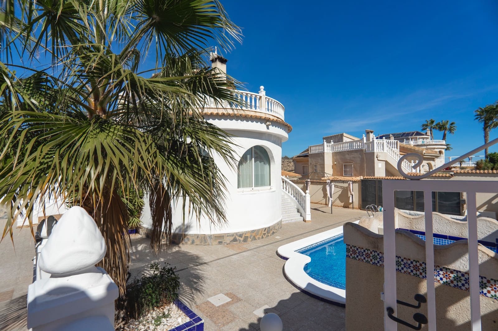 4 bedroom Villa for sale in Ciudad Quesada with pool - € 375,000 (Ref: 8842448)