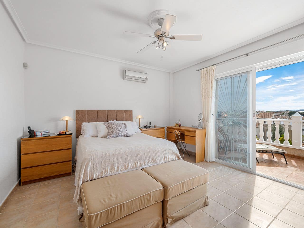 3 bedroom Villa for sale in Rojales with pool - € 455,000 (Ref: 8893021)