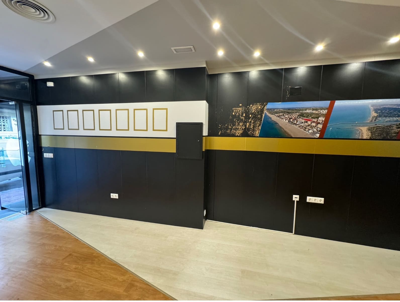 Kommersiell til salgs i Guardamar del Segura - € 222 200 (Ref: 8904733)