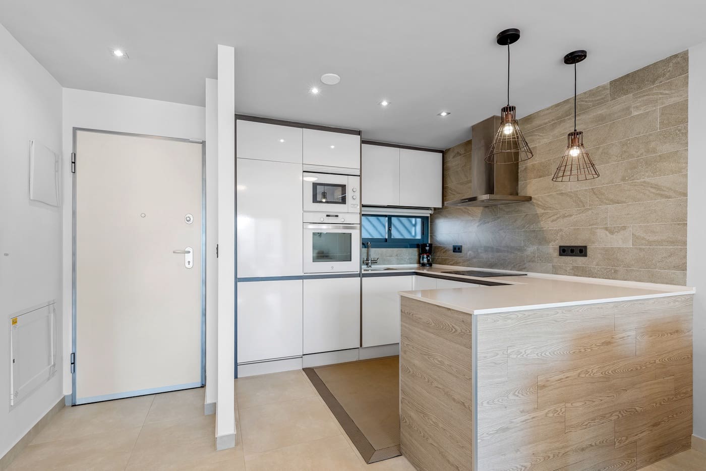 2 chambre Appartement à vendre à El Raso avec piscine - 295 000 € (Ref: 8912879)