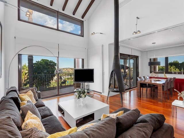 Chalet de 6 habitaciones en Algorfa en venta con piscina - 1.550.000 € (Ref: 8912910)