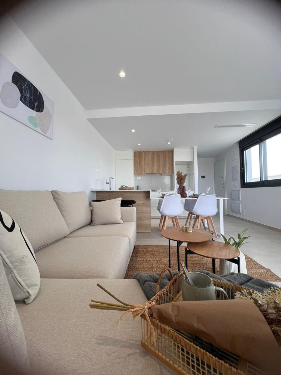 3 Zimmer Villa zu verkaufen in Santiago de la Ribera mit Pool - 350.000 € (Ref: 8932751)