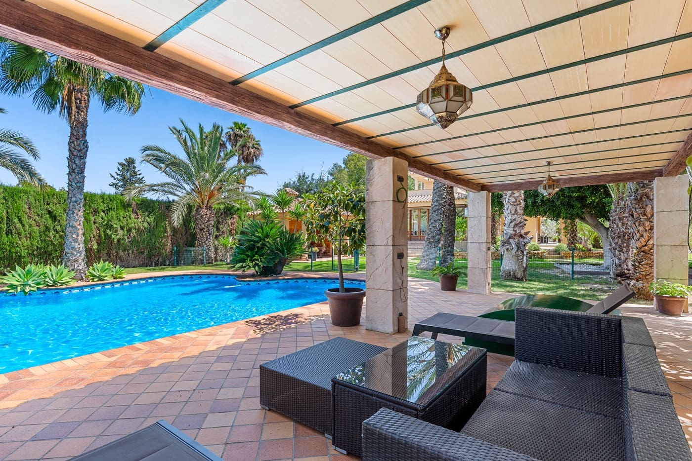 5 slaapkamer Villa te koop in Elche / Elx met zwembad - € 1.165.000 (Ref: 8980210)