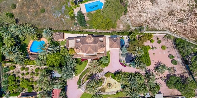 5 bedroom Villa for sale in Carrús Oest - El Toscar, Elche / Elx with pool - € 1,165,000 (Ref: 8980210)