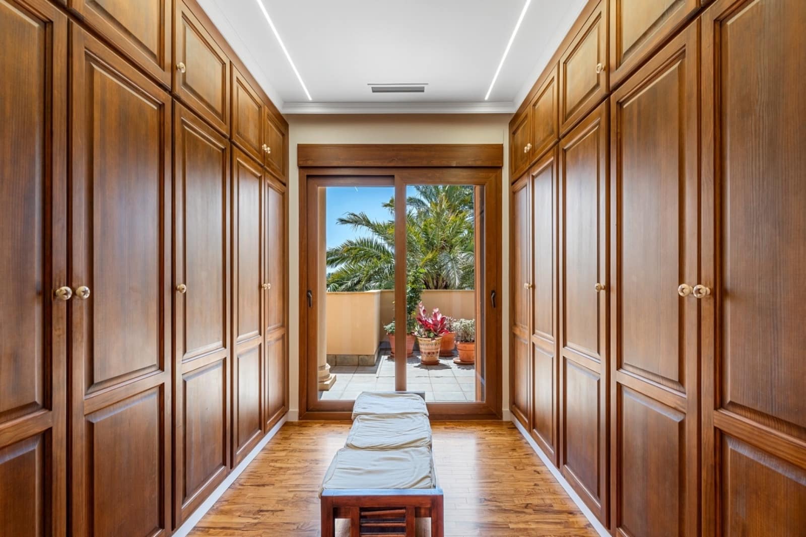 5 soveværelse Villa til salg i Elche / Elx med swimmingpool - € 1.165.000 (Ref: 8980210)