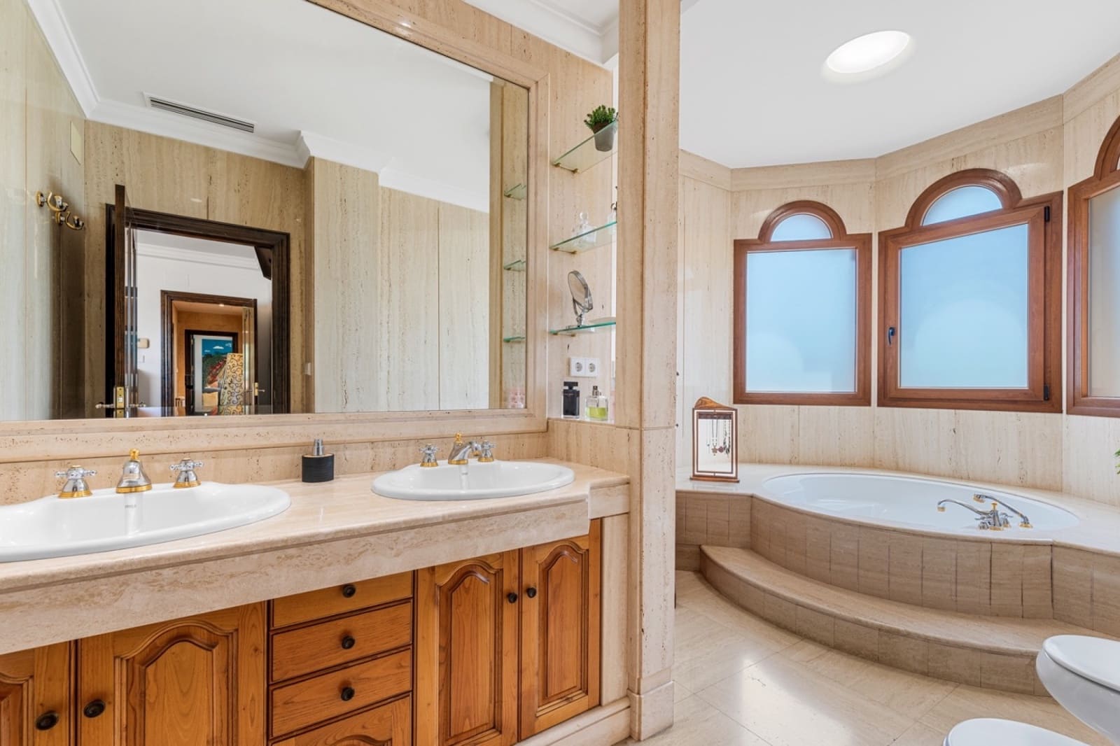 5 soveværelse Villa til salg i Elche / Elx med swimmingpool - € 1.165.000 (Ref: 8980210)