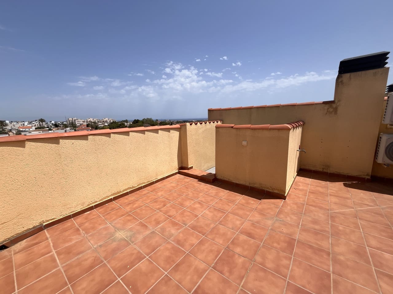 3 bedroom Townhouse for sale in Cabo Roig with pool - € 234,000 (Ref: 8999398)