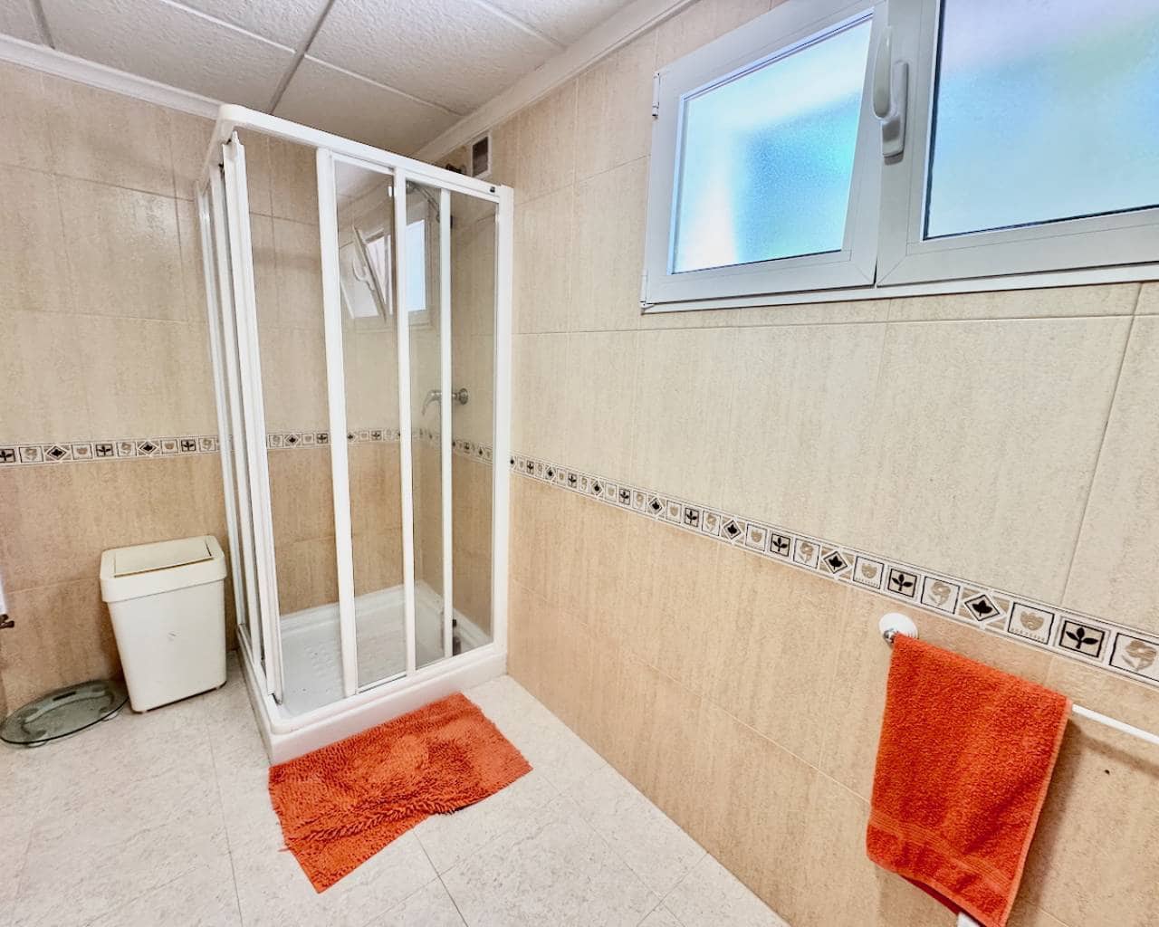 5 soveværelse Villa til salg i Algorfa med swimmingpool - € 685.000 (Ref: 9017419)