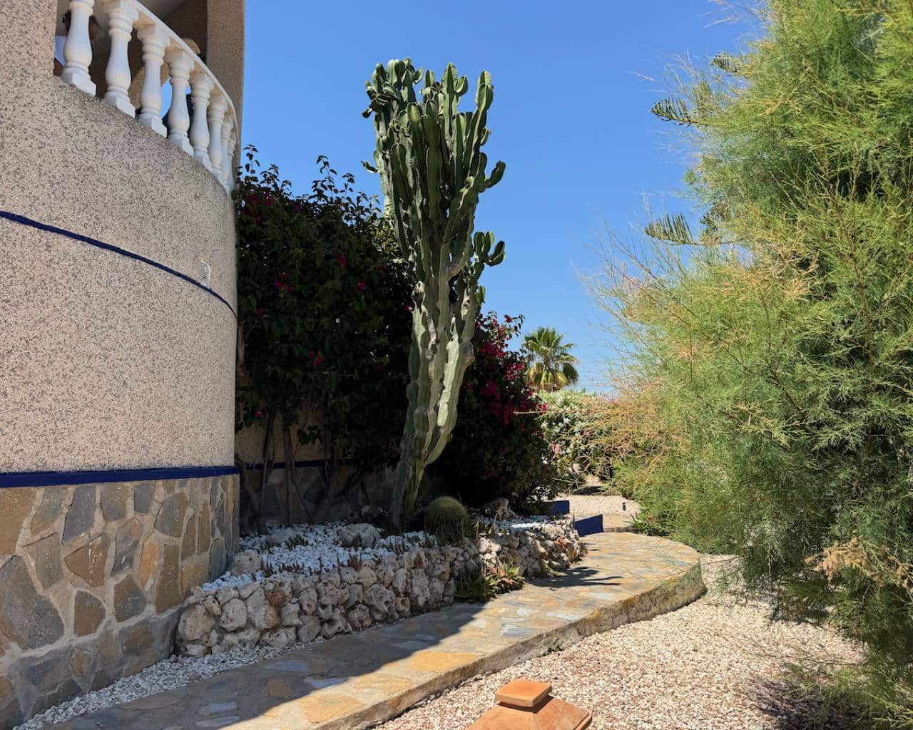 5 soveværelse Villa til salg i Algorfa med swimmingpool - € 685.000 (Ref: 9017419)