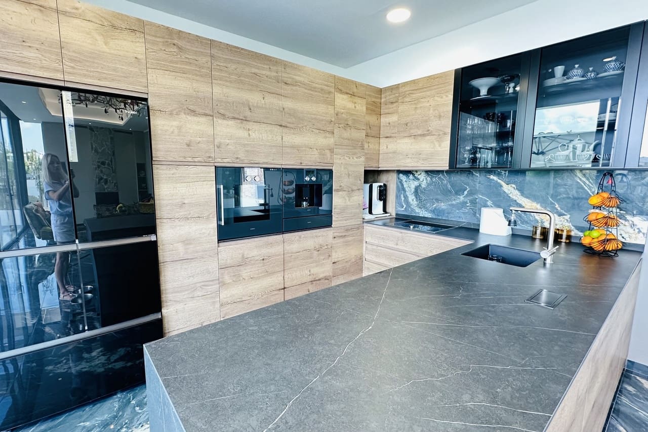 Chalet de 6 habitaciones en Las Colinas Golf en venta - 2.195.000 € (Ref: 9042139)