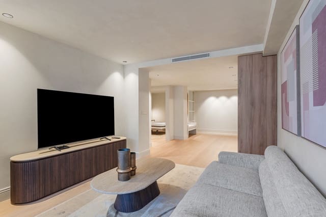 2 soveværelse Lejlighed til salg i Albufereta, Alicante by med swimmingpool - € 225.000 (Ref: 9062251)