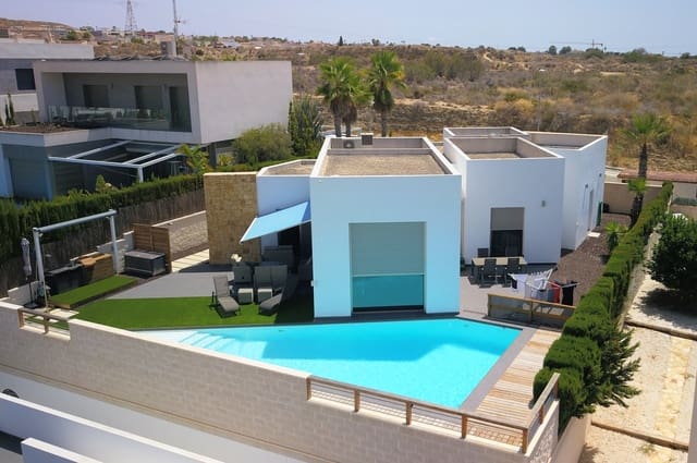 3 slaapkamer Villa te koop in Benimar, Benijófar met zwembad - € 540.000 (Ref: 9162958)