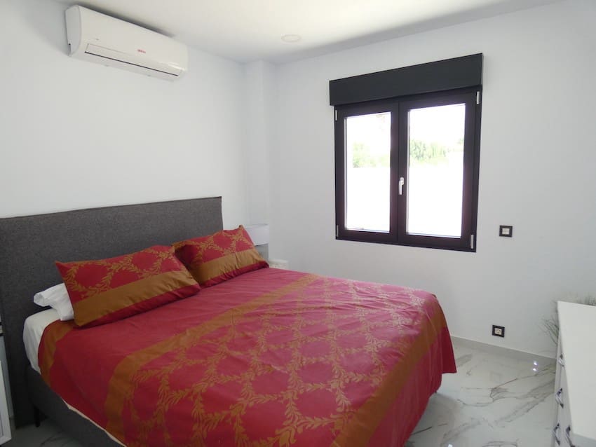 4 bedroom Villa for sale in Ciudad Quesada - € 699,900 (Ref: 9278706)