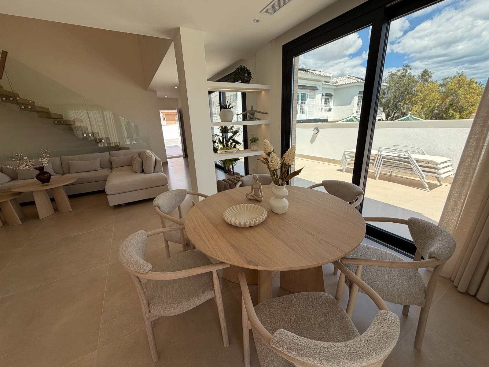 3 quarto Moradia para venda em Ciudad Quesada com piscina - 1 050 000 € (Ref: 9296326)