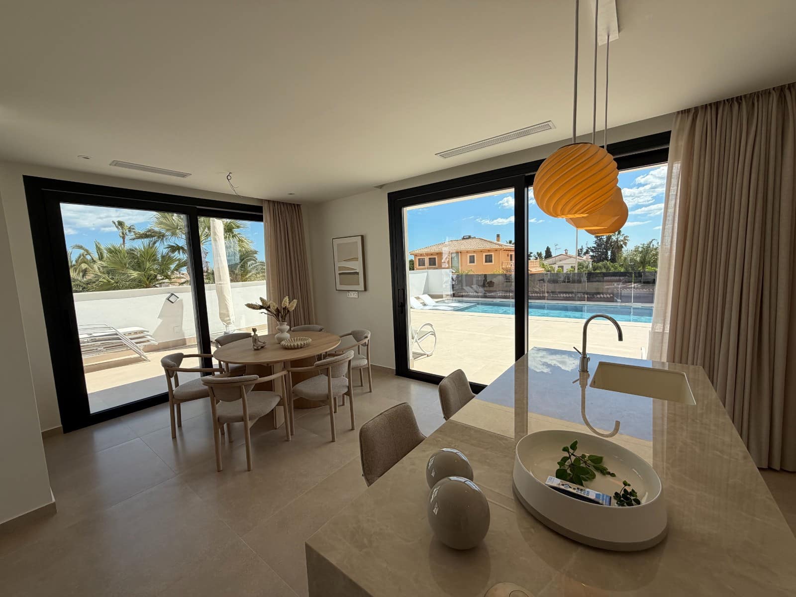 3 quarto Moradia para venda em Ciudad Quesada com piscina - 1 050 000 € (Ref: 9296326)