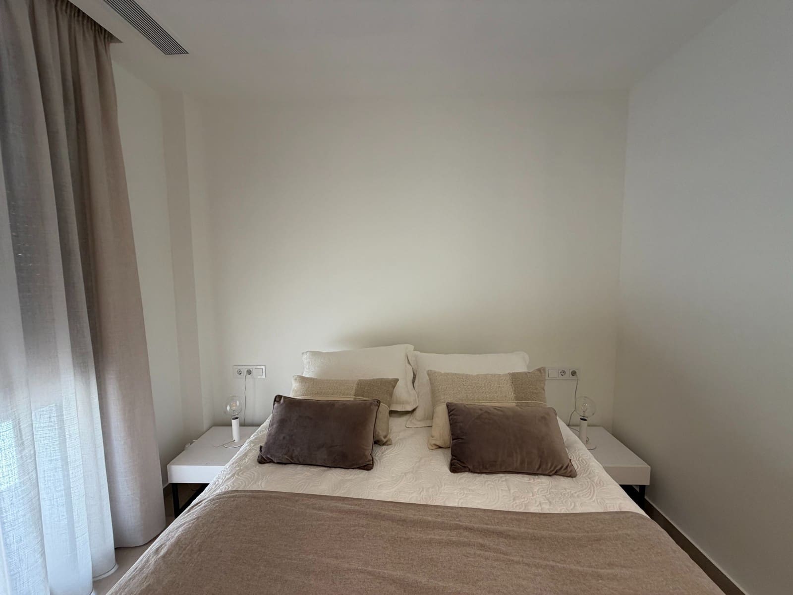 3 quarto Moradia para venda em Ciudad Quesada com piscina - 1 050 000 € (Ref: 9296326)