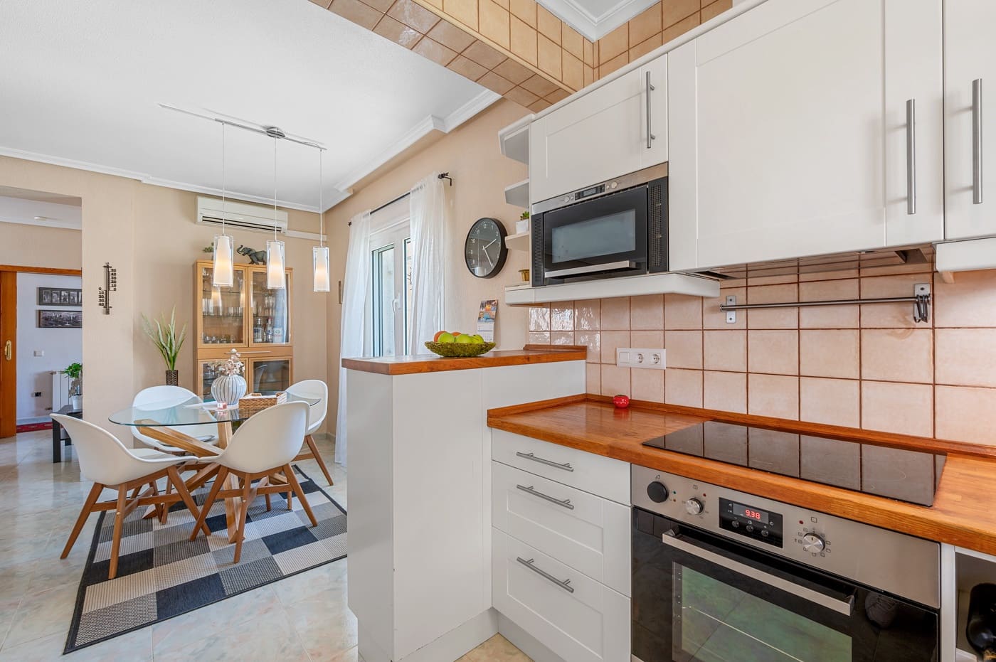 3 Zimmer Villa zu verkaufen in Ciudad Quesada mit Pool - 460.000 € (Ref: 9296390)