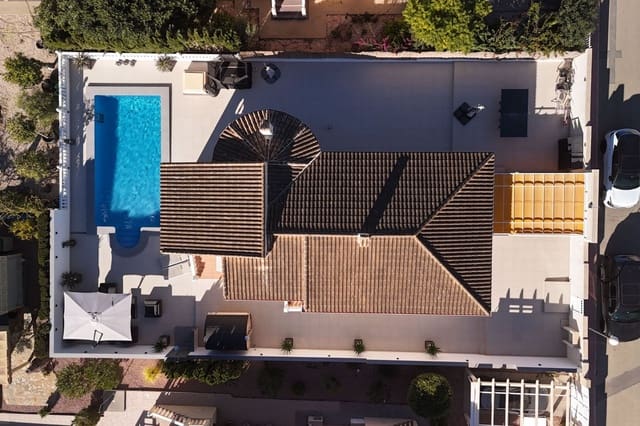 5 chambre Villa/Maison à vendre à Benijófar avec piscine - 495 000 € (Ref: 9335443)