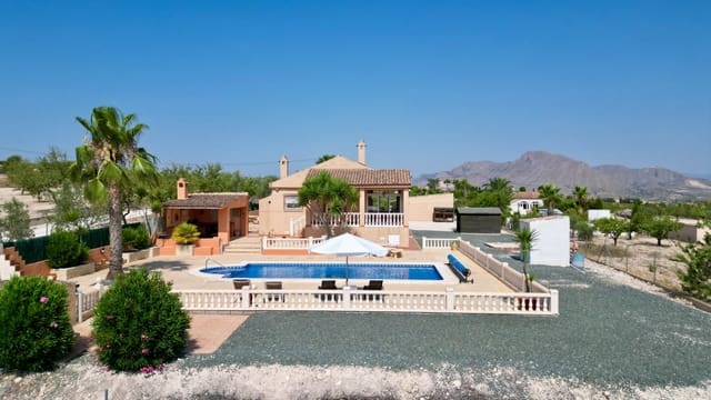 5 bedroom Villa for sale in Hondón de los Frailes with pool - € 440,000 (Ref: 9360773)