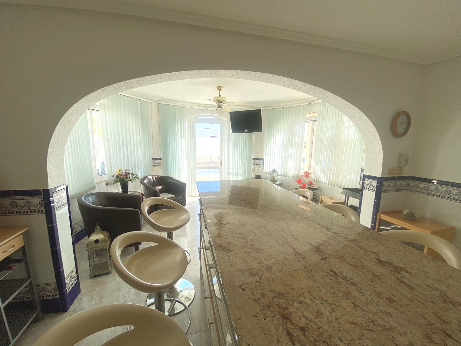 Chalet de 3 habitaciones en Ciudad Quesada en venta con piscina - 575.000 € (Ref: 9371172)