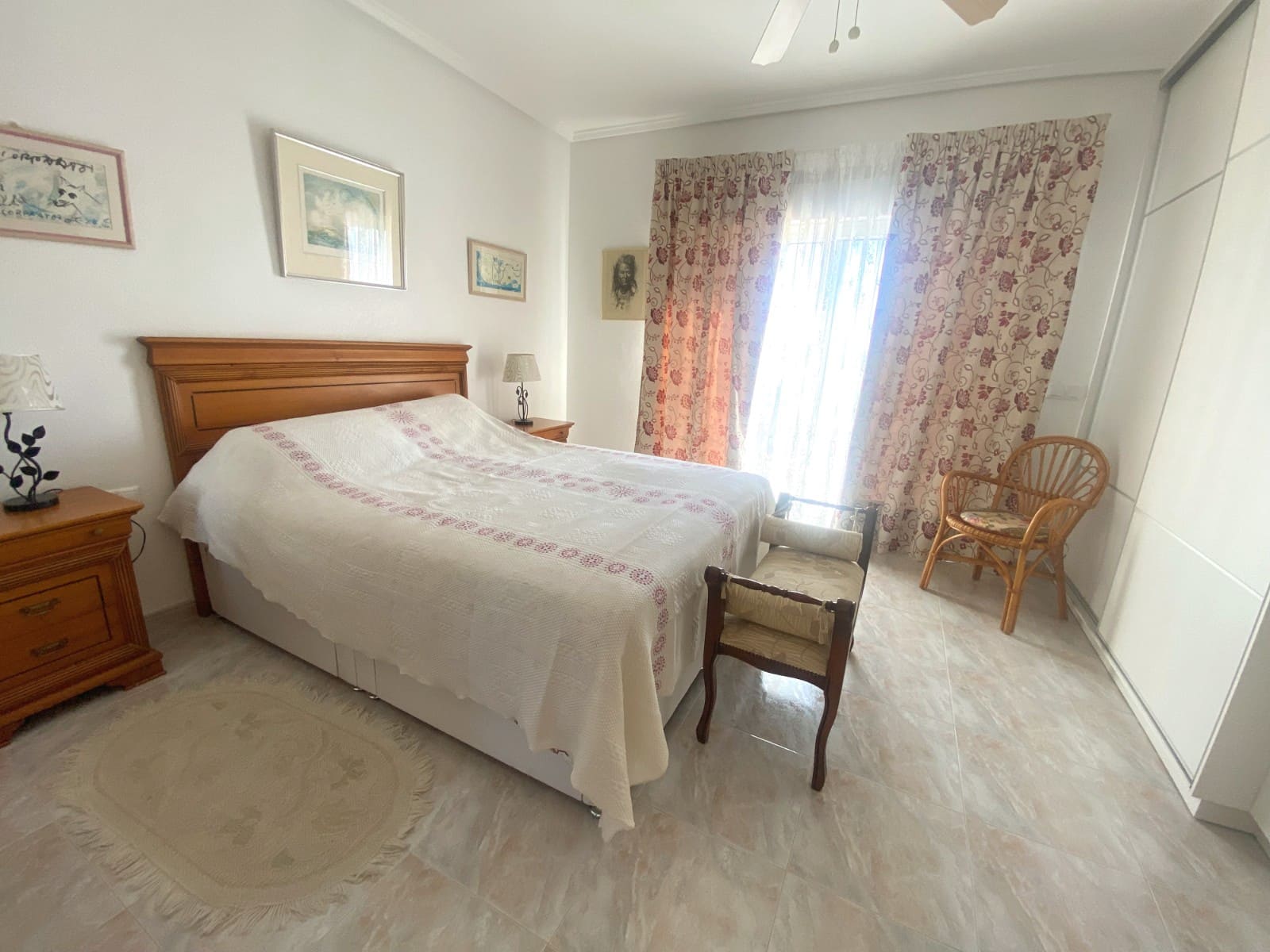 Chalet de 3 habitaciones en Ciudad Quesada en venta con piscina - 575.000 € (Ref: 9371172)