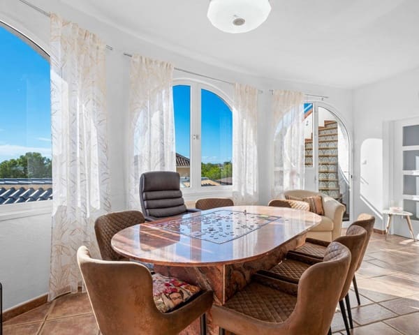 4 chambre Villa/Maison à vendre à Ciudad Quesada, Rojales avec piscine - 650 000 € (Ref: 9371174)