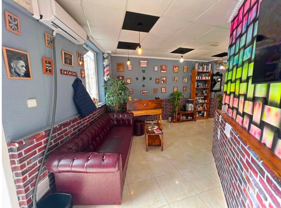 Erhverv til salg i Guardamar del Segura - € 99.900 (Ref: 9372258)