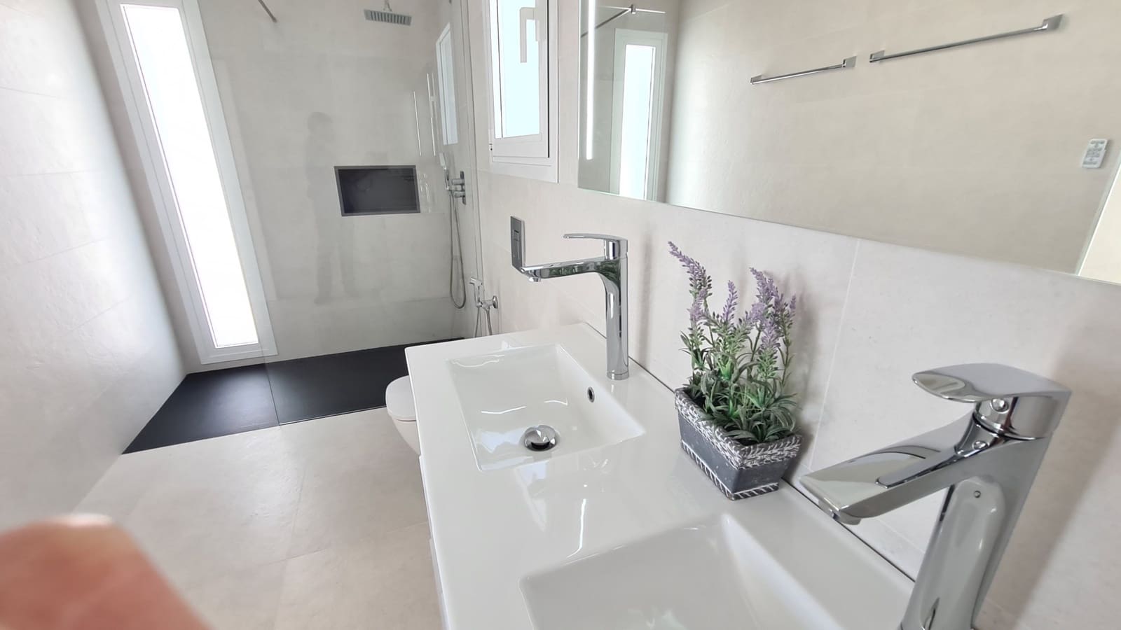 Villa for sale in La Marina with pool - € 1,590,000 (Ref: 9372259)