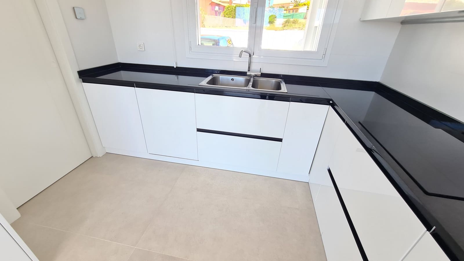 Villa for sale in La Marina with pool - € 1,590,000 (Ref: 9372259)